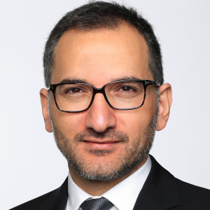 Prof. Dr. Dr. Dr. Shahram Ghanaati